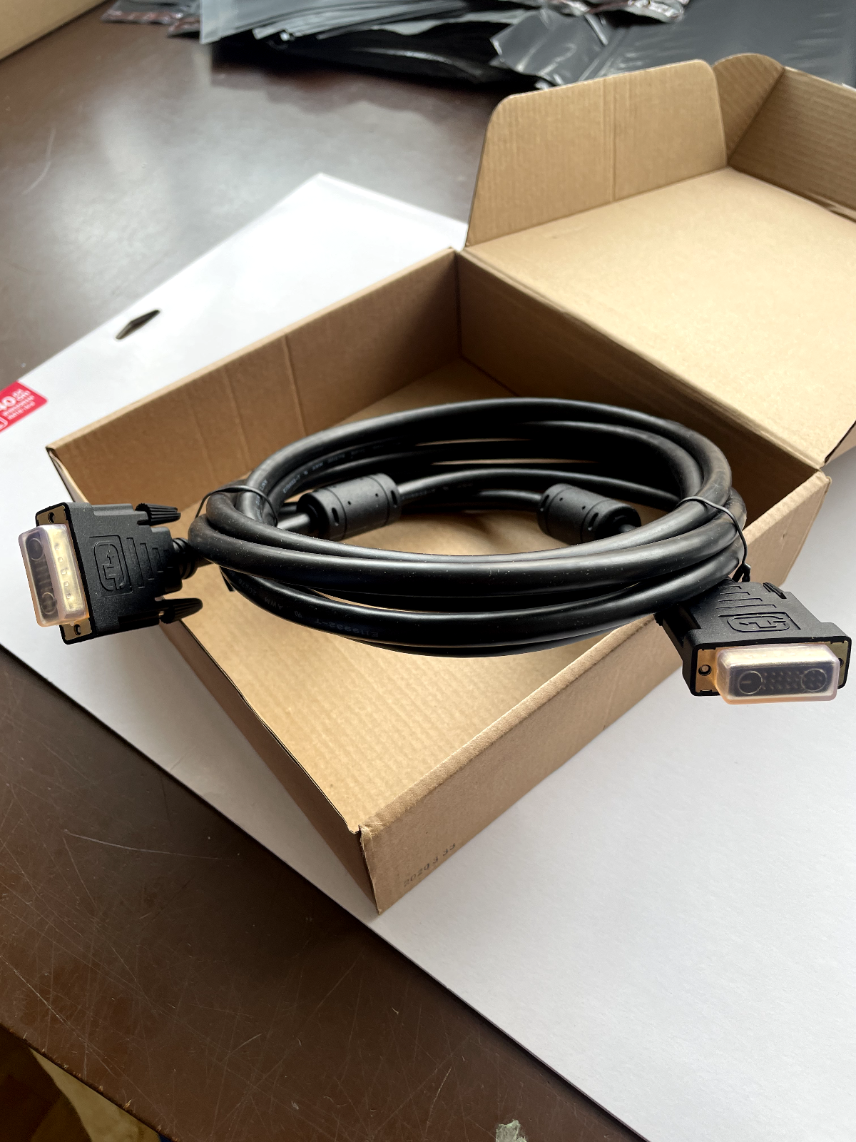 3M DVI to DVI Male-to-Male Cable Adapter - 3m, 9.8ft Brand New Amazon Basics