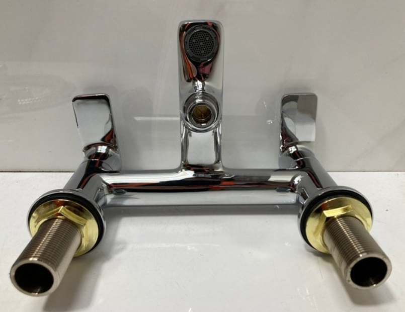 DECK MOUNTED BSM IN CHROME WITH SHOWER HANDSET, HOSE & WALL MOUNTING BRACKET
