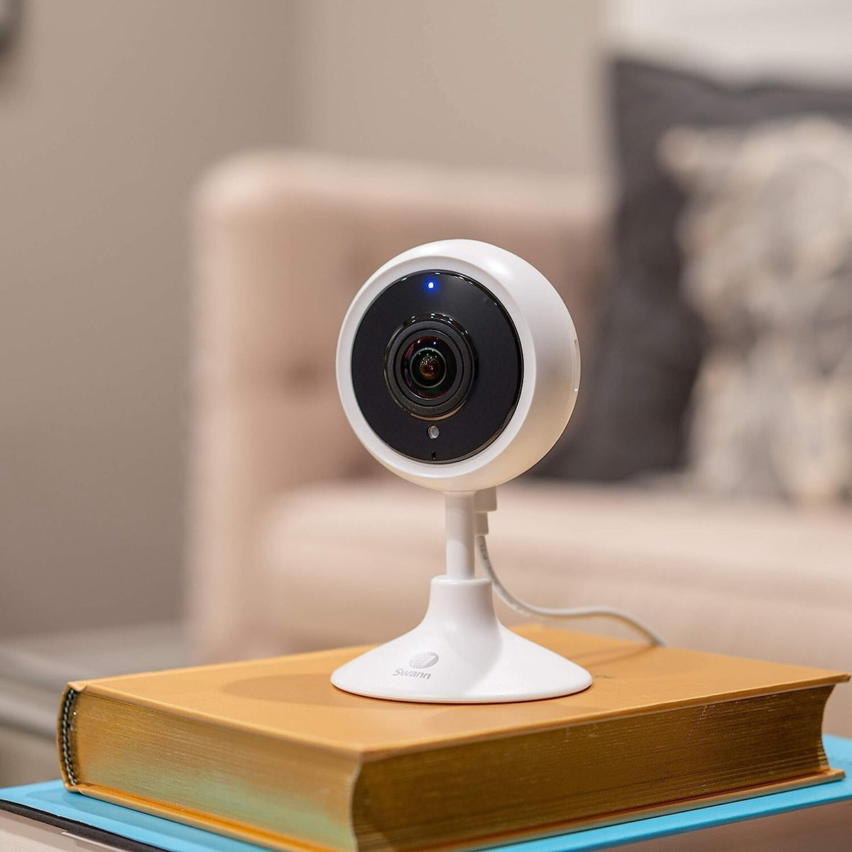 Swann Auto Tracking Full HD 1080p WiFi Surveillance Security Camera SD Card Slot
