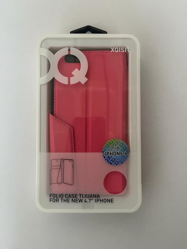 XQISIT Tijuana Folio Cases for the iPhone 6 / 6S Pink Polycarbonate Wallet Case