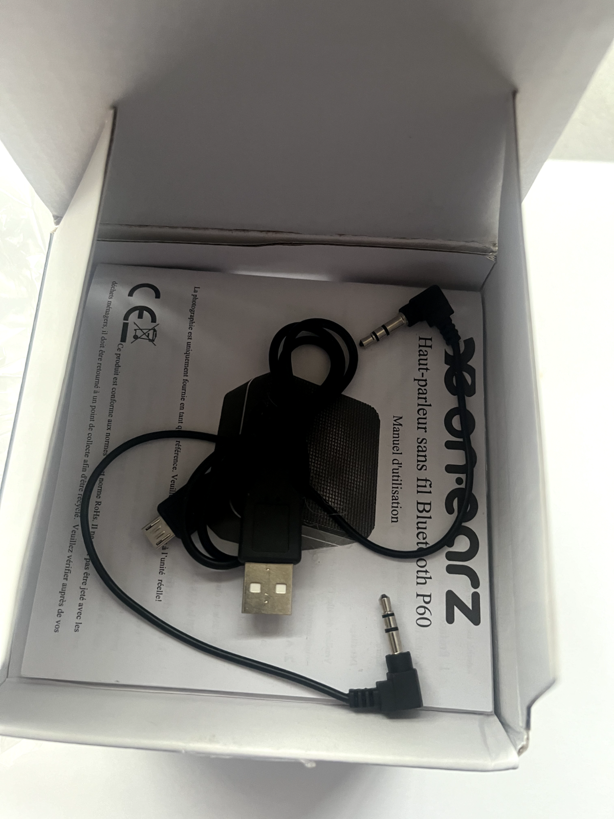 ON-EARZ P60 Bluetooth Speaker LED Show